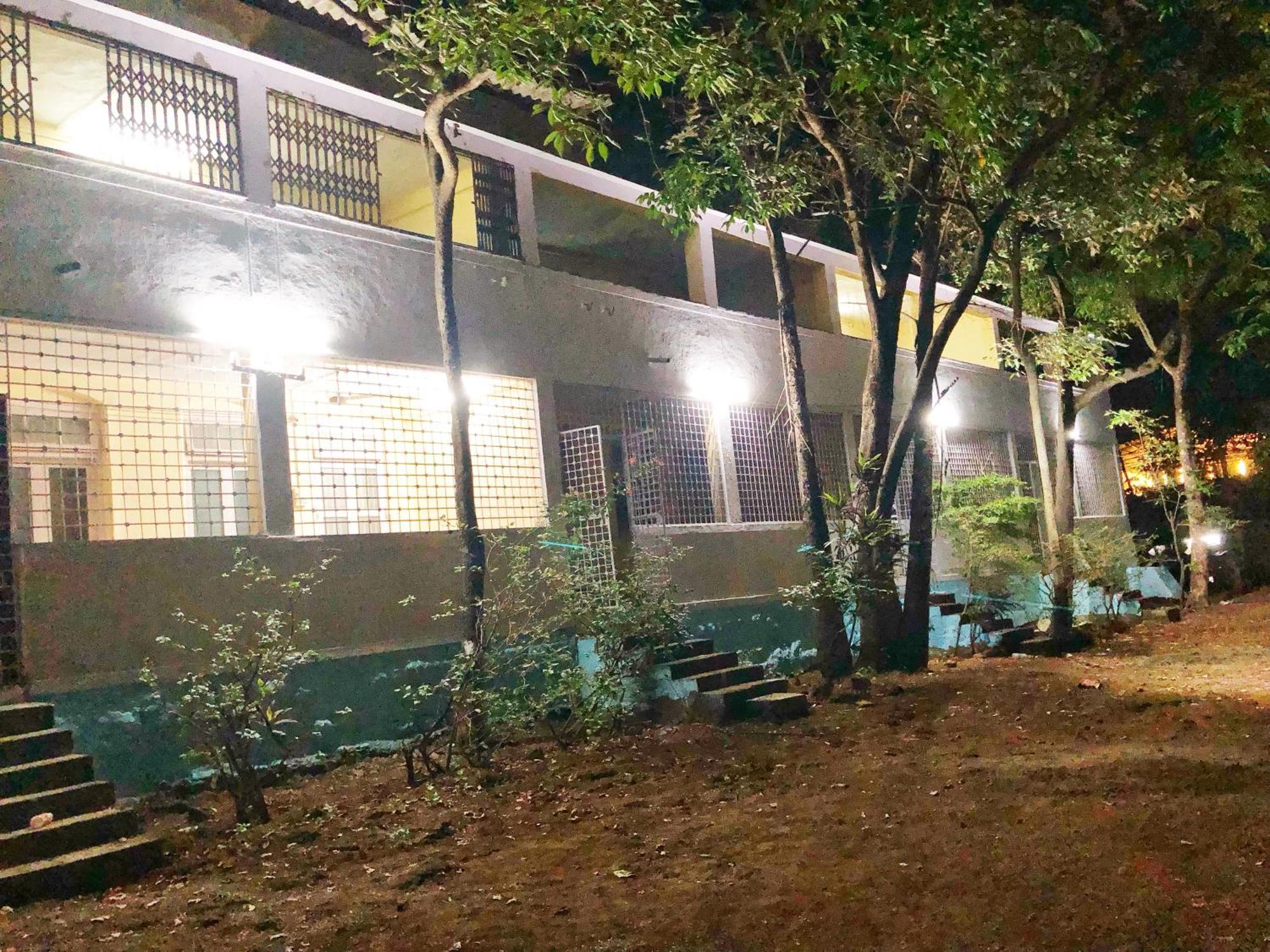 The Imperial Heritage II 2 Minutes From Station And Market II Deluxe Ac Rooms II Lonavala Buitenkant foto