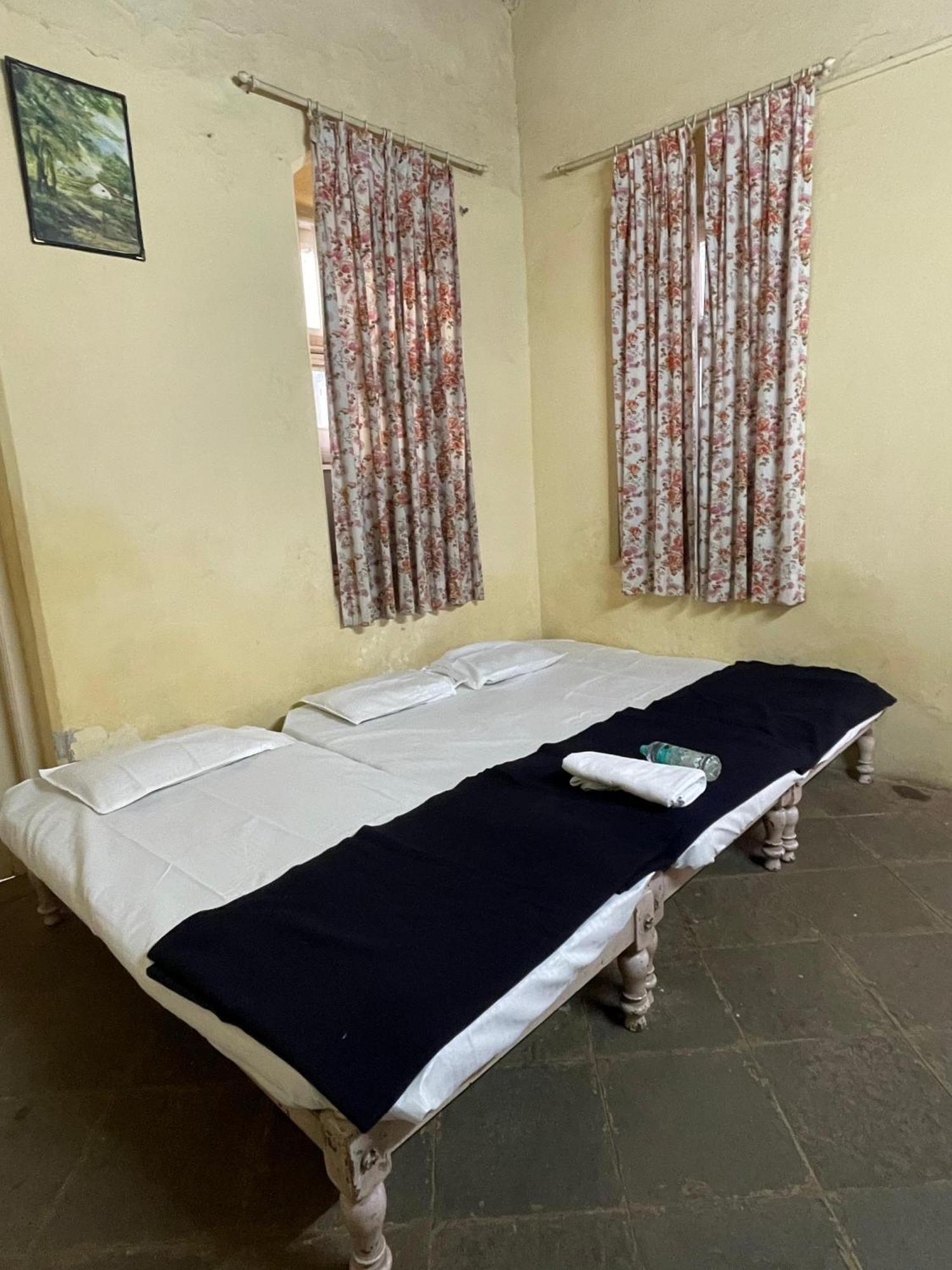 The Imperial Heritage II 2 Minutes From Station And Market II Deluxe Ac Rooms II Lonavala Buitenkant foto